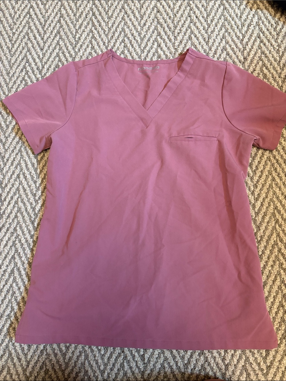 Women’s V-Neck Short Sleeve Top in Mauve Pink